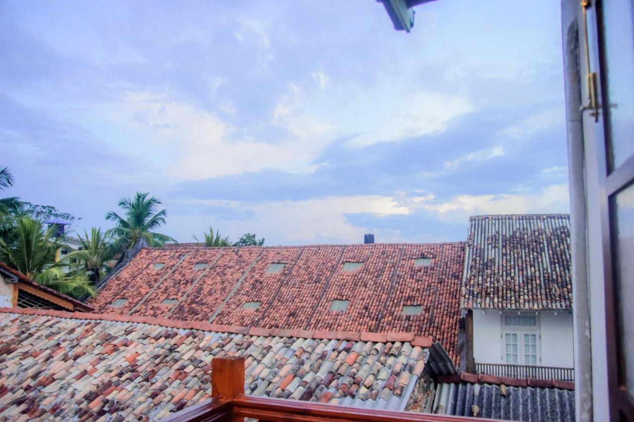 Bastille Hotel Galle Exterior photo